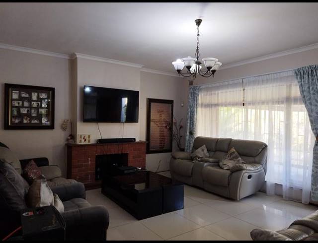 2 BEDROOM PROPERTY TO RENT IN NEW GERMANY